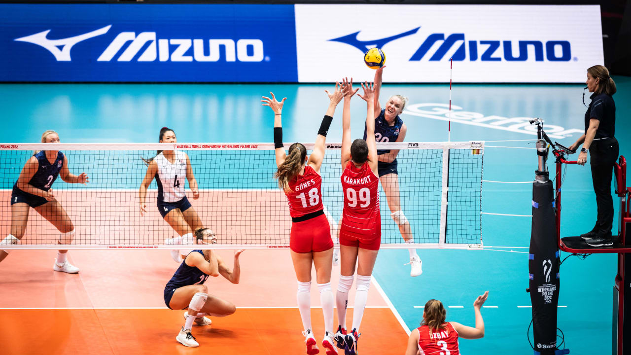 Volleyball World and Mizuno extend partnership to ignite passion