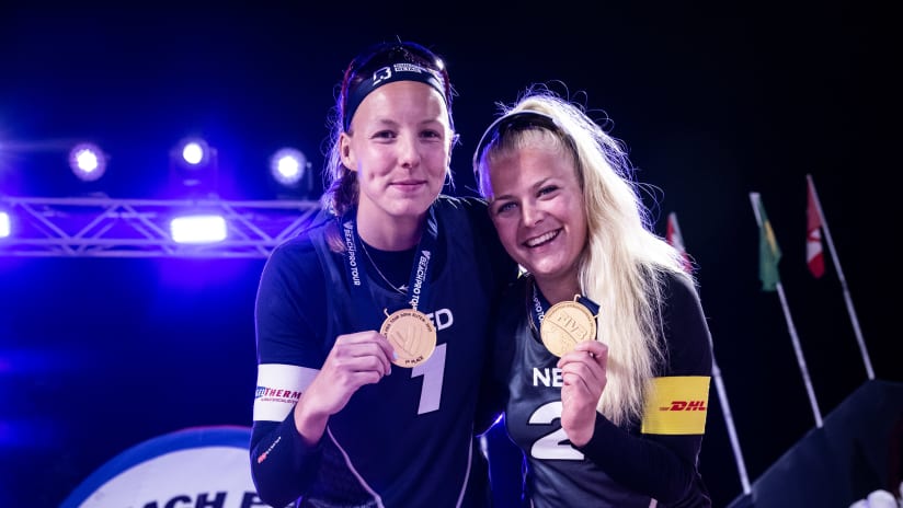 BPT_Elite16_GoldM_02_05_268