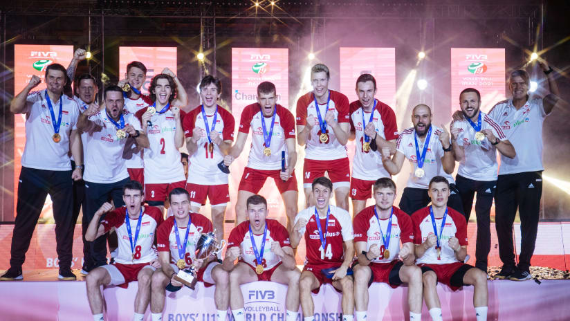 Tehran2021_BoysU19_Award_041