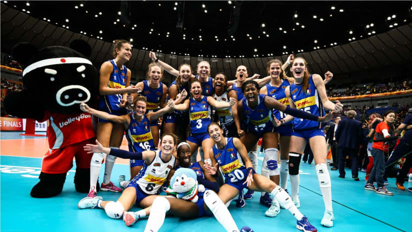 Italy celebrate silver at 2018 FIVB Volleyball Women's World Championship