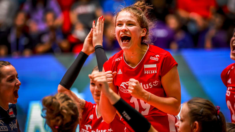 Julia Orzol (19) celebrates Poland’s fifth place defeating Brazil
