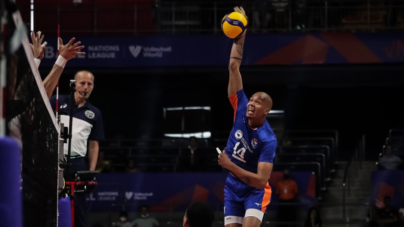 Nimir guides the Netherlands to first VNL victory | volleyballworld.com