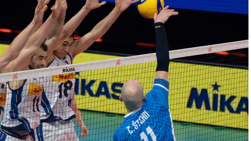 Gianluca Galassi and Alessandro Michieletto on the block against Ziga Stern - VNL 2021