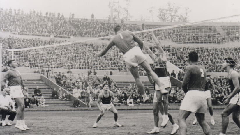 The Moscow 1952 World Championship attracted about 25 thousand spectators on each competition day