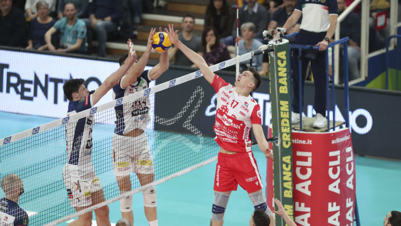 Piacenza fight back and extend SuperLega semifinals | volleyballworld.com