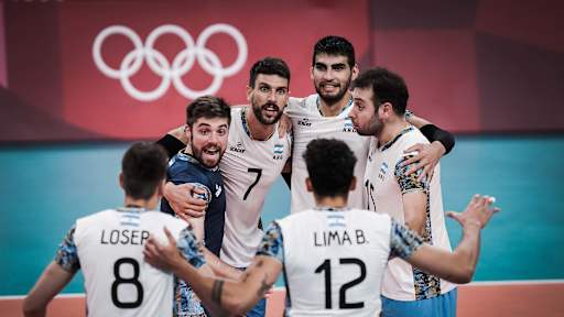 Conte impulsa triunfo en cinco sets de Argentina para ganar el bronce