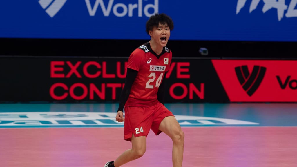 Dazzling Japan bring down mighty Russia