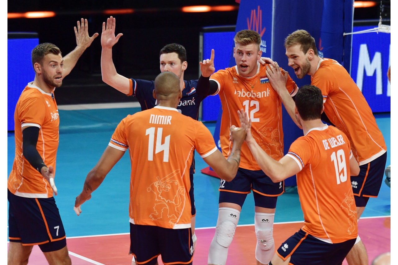 The Netherlands celebrate a point