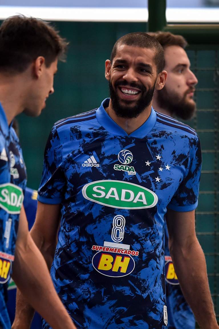Sada Cruzeiro victorious on Wallace’s return