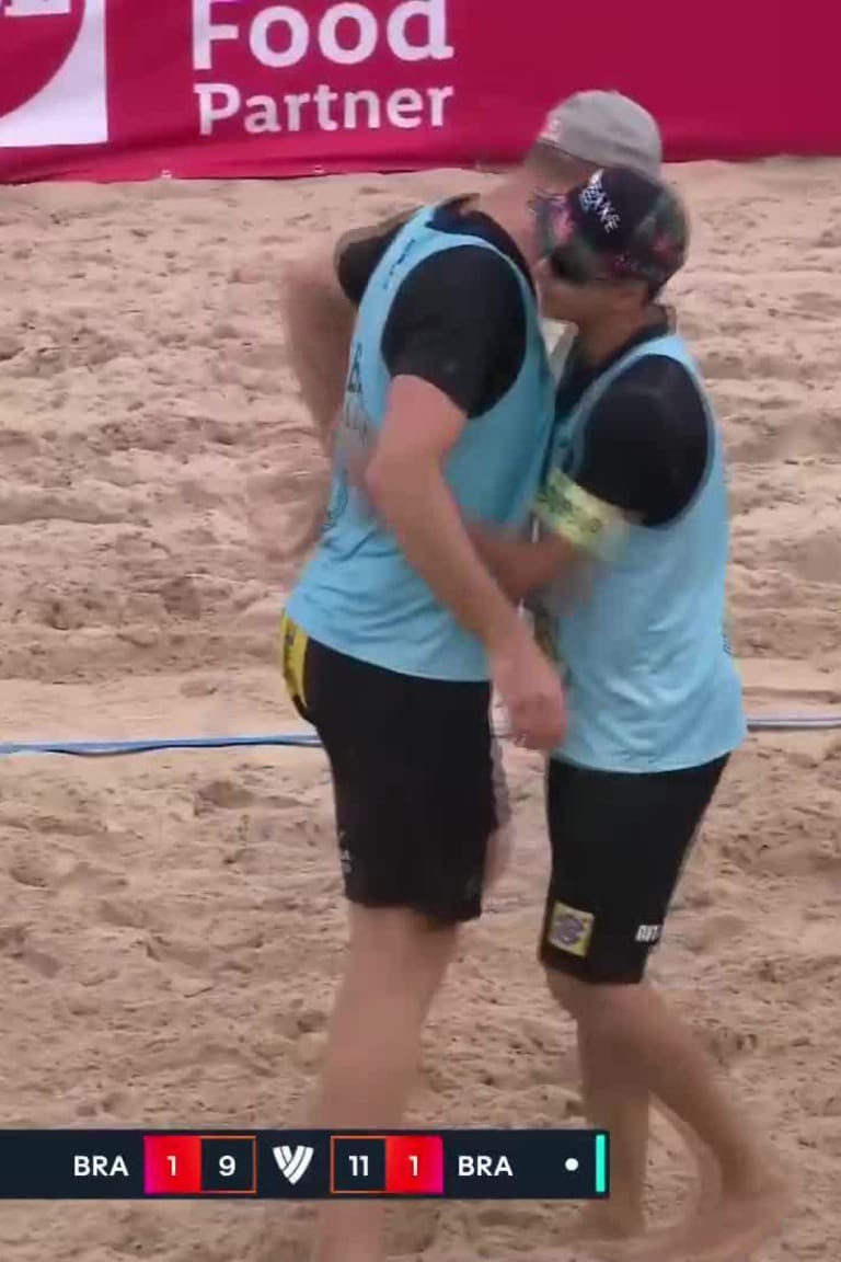 Alison Cerutti Successful Blocks Leader in Renato Vitor Felipe vs. Alison Guto - Top Successful Blocks_5867165