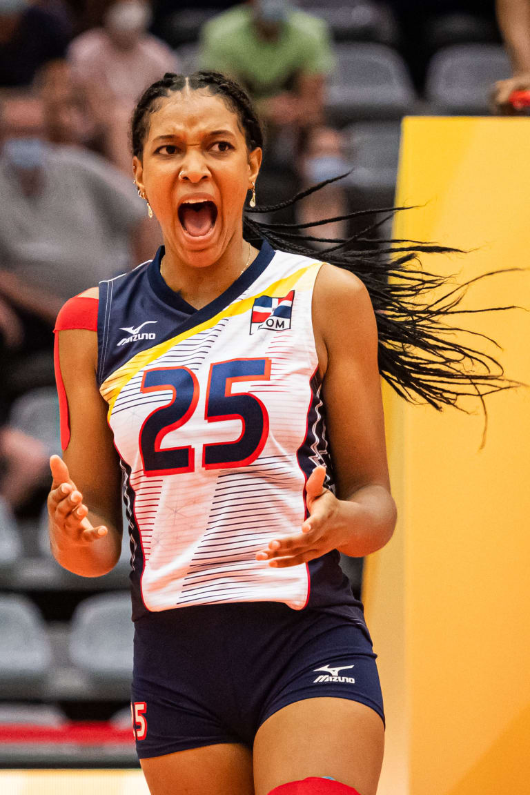 Dominican Republic snatch second qualifying spot in Pool B