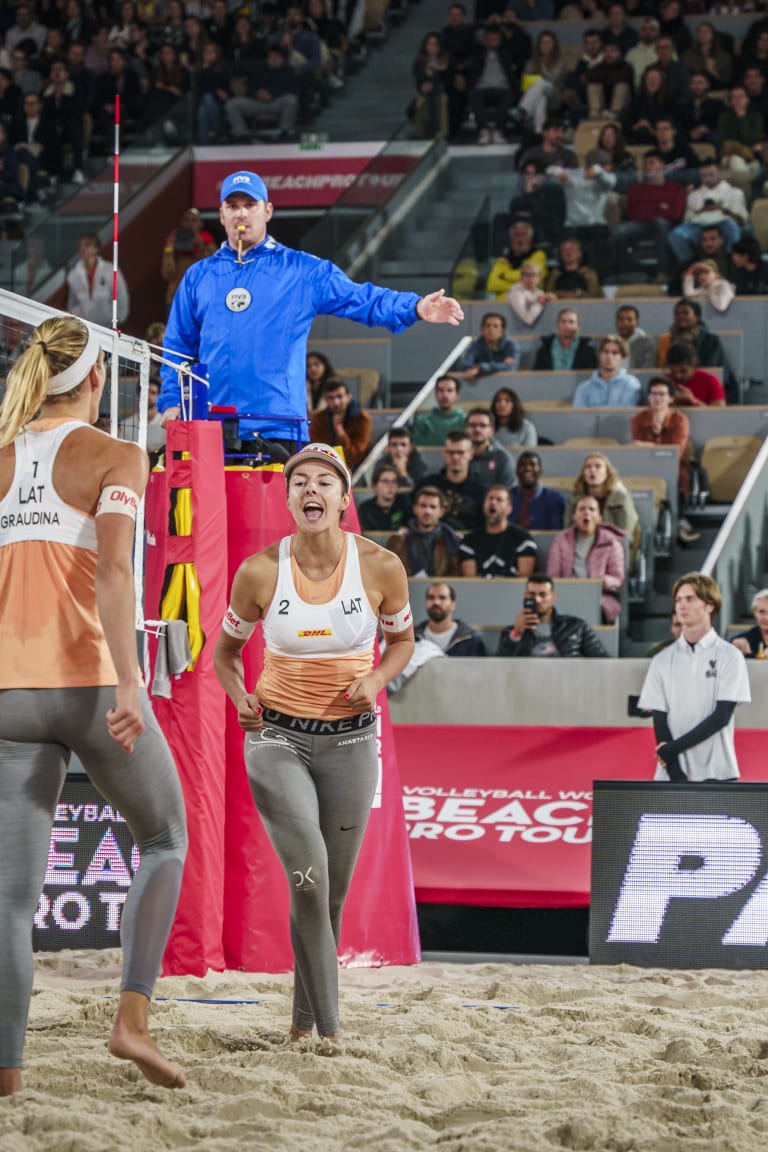 Graudina-Samoilova, Stam-Schoon both record momentous wins in reaching Paris final