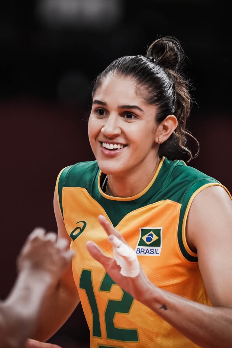 Natalia and Douglas step away from international volleyball