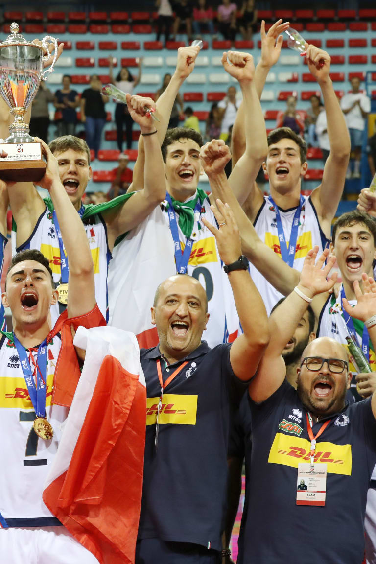 Budding stars converge on Tehran to fight for world title