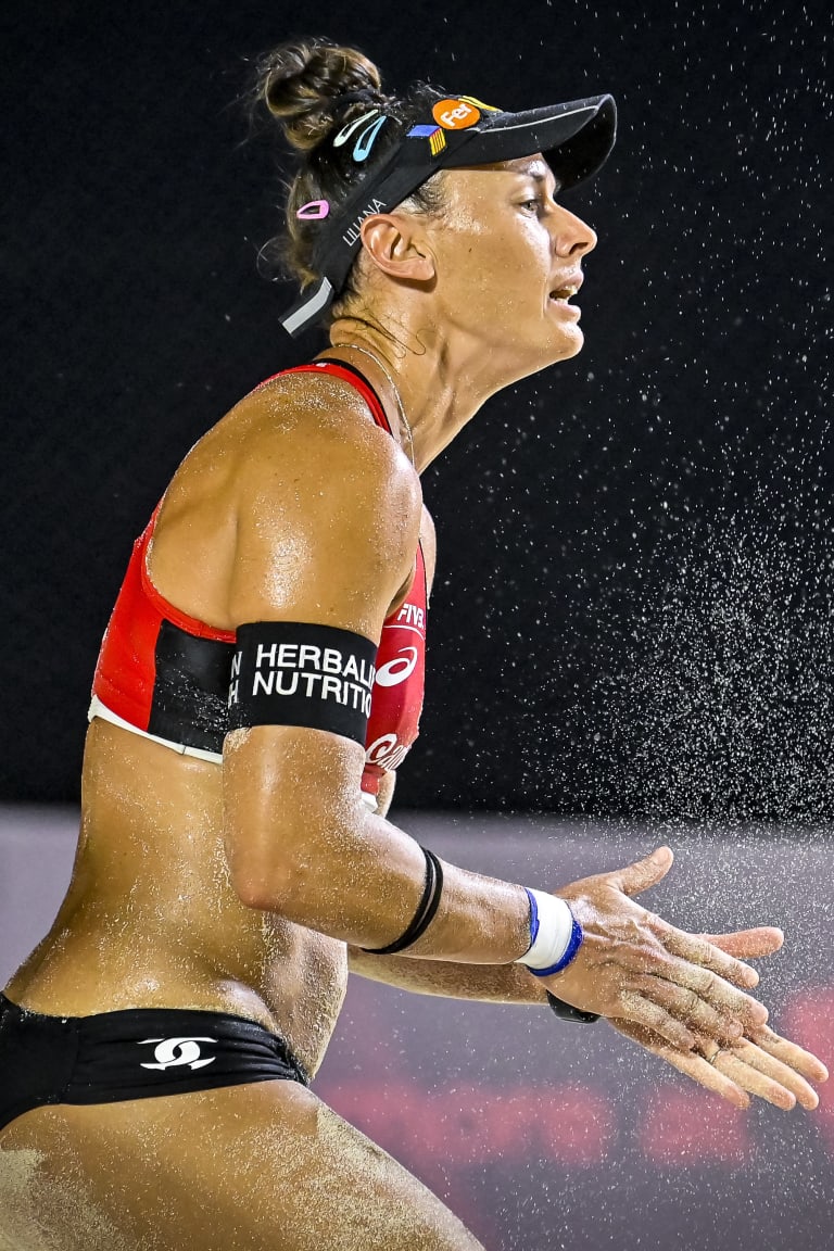 Second-time mother Liliana returns with new partner