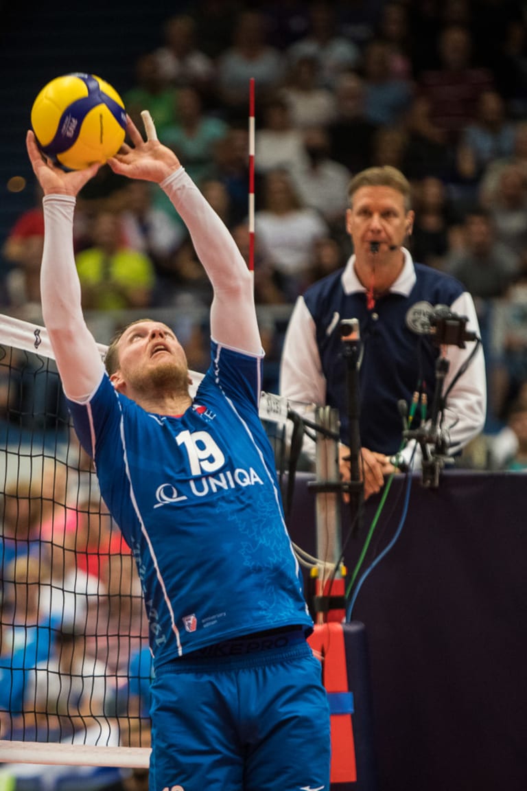 Czechia stun Olympic champs at EuroVolley