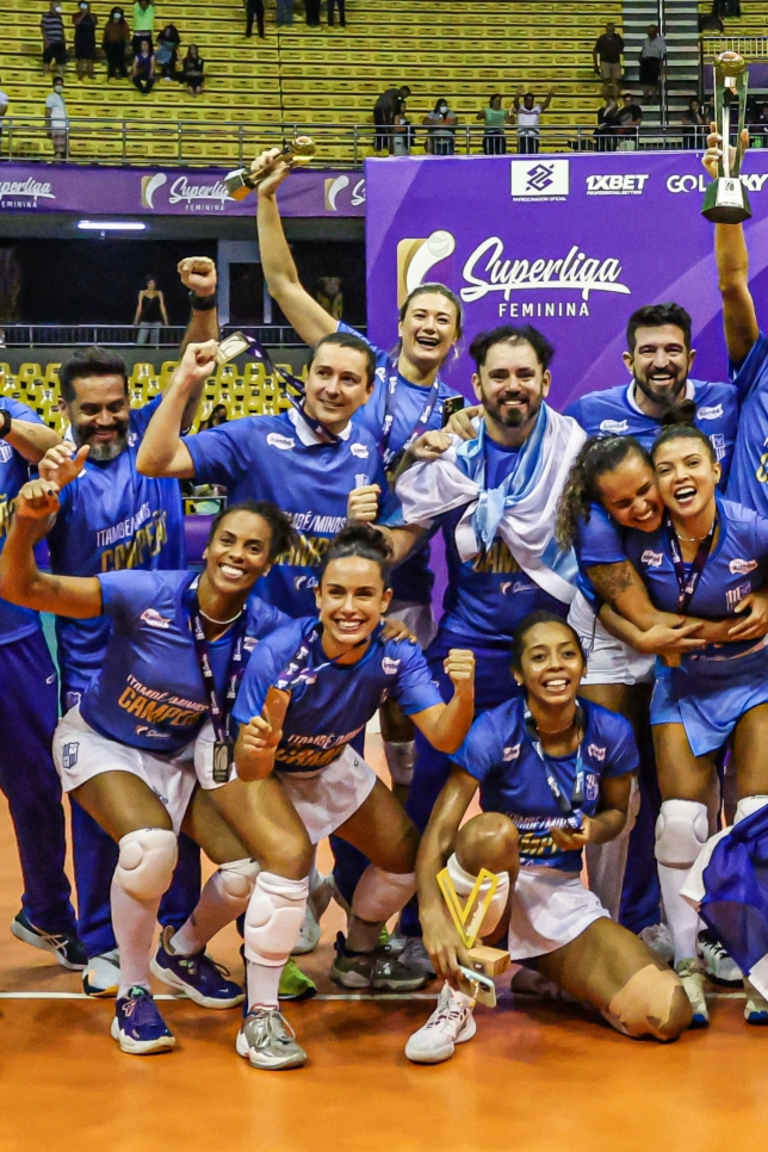 Minas claim third consecutive Brazilian Superliga title