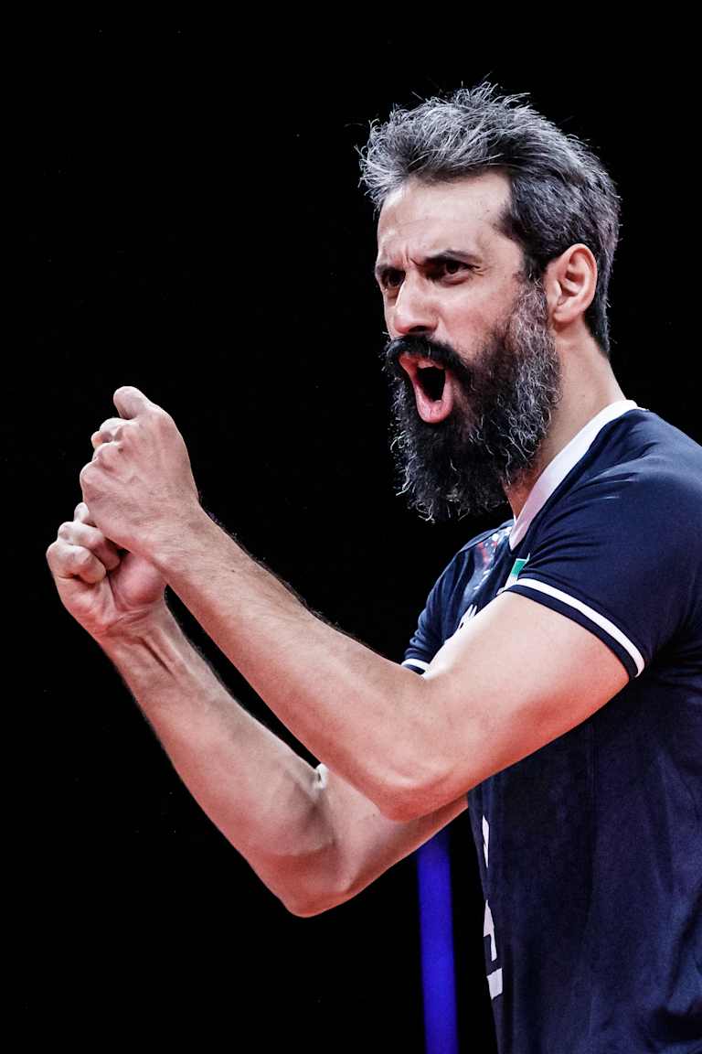 Marouf to continue club volleyball career