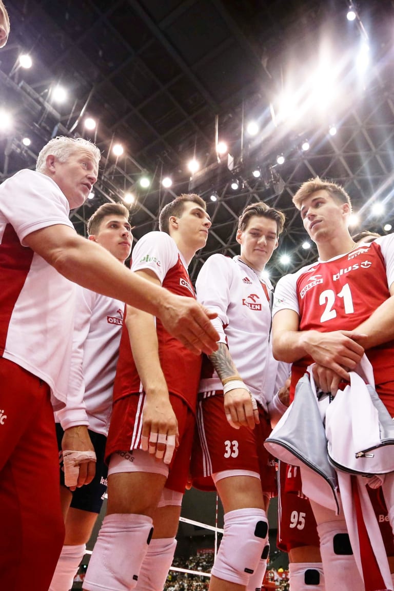 Poland coach Heynen calls up players
