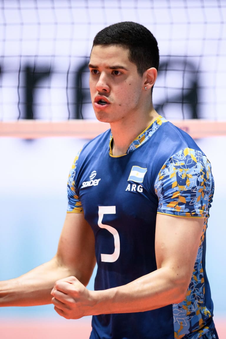 Wilson Acosta seizes chance 