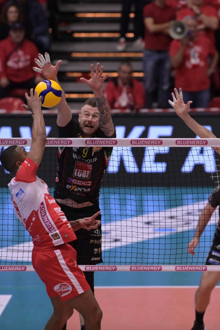 Watch more Italian league highlights!