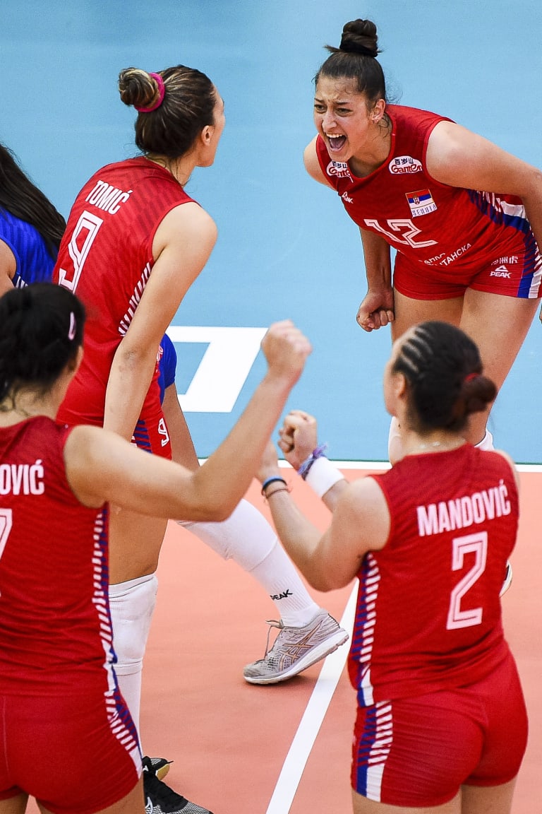 Russia and Serbia to clash in semifinals 