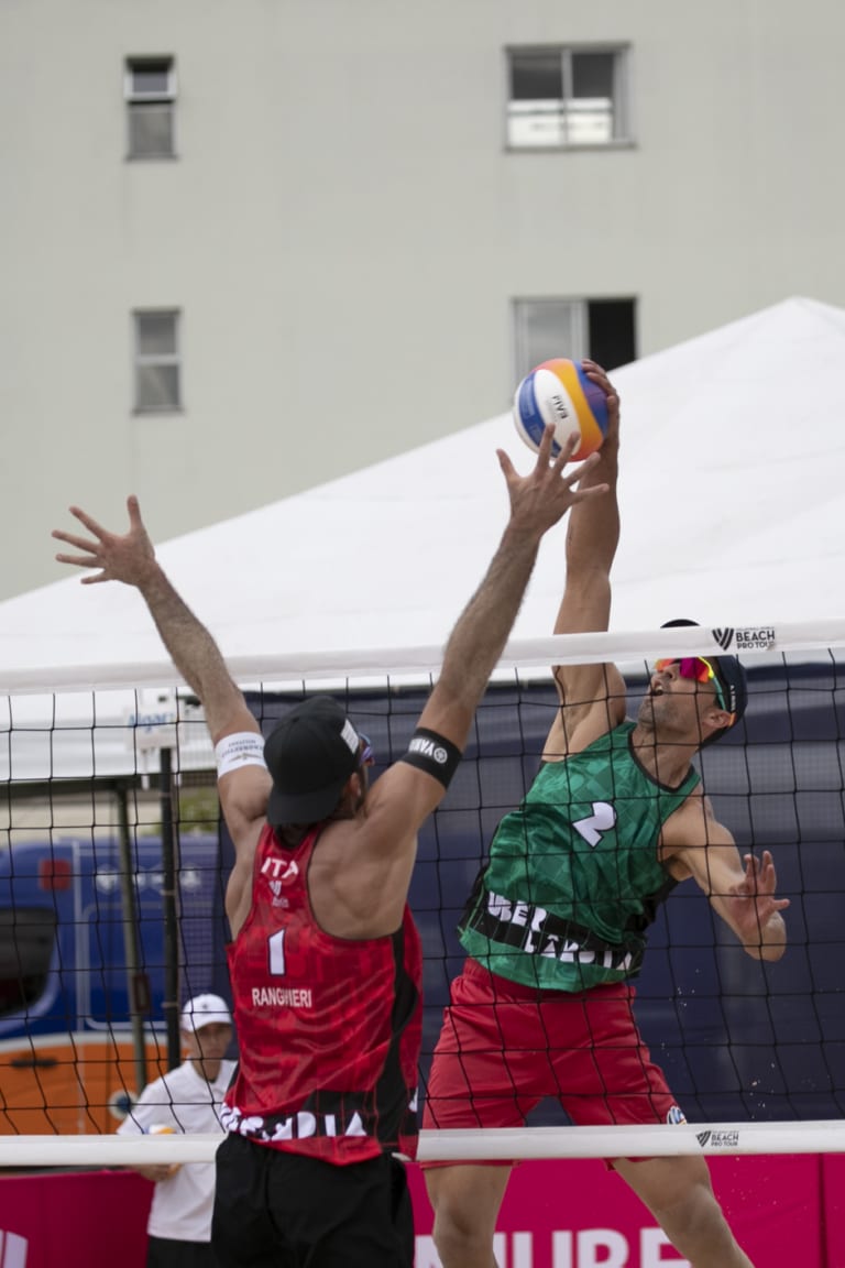 Herrera and Gavira get a head start in Uberlândia Pool D