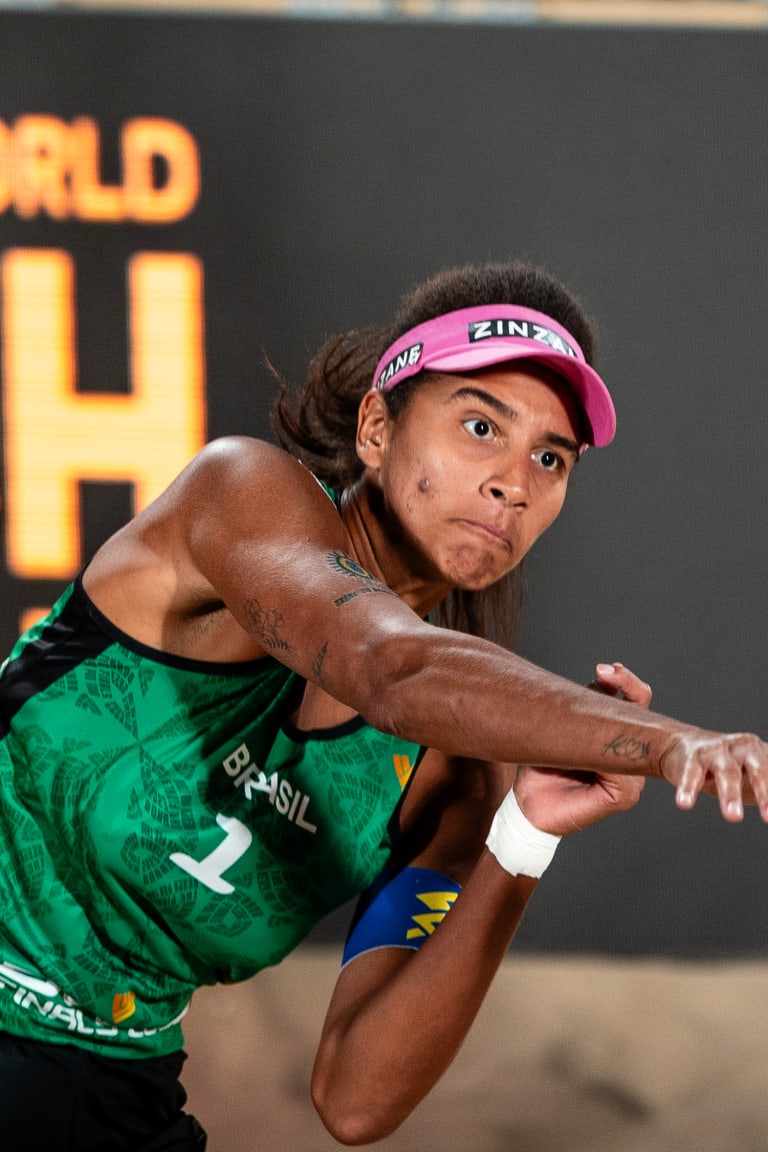 Ana Patricia & Duda cruise undefeated to semifinals in Doha