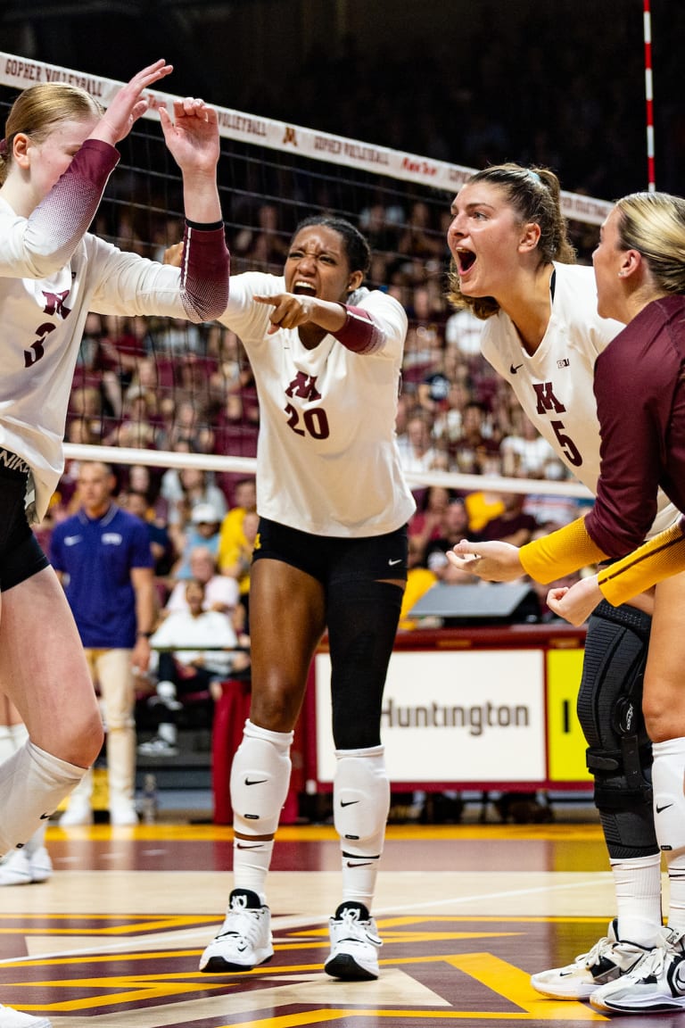 Minnesota and Michigan fine-tune their games ahead of Big Ten debut