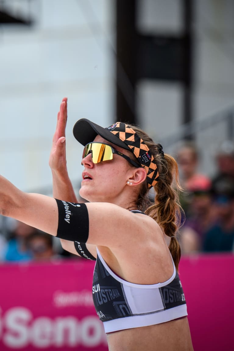 Huberli & Brunner, Perusic & Schweiner climb back to top four in World Ranking