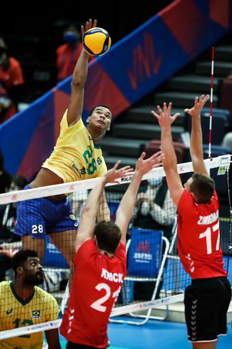 The top plays of VNL Men's Week 3