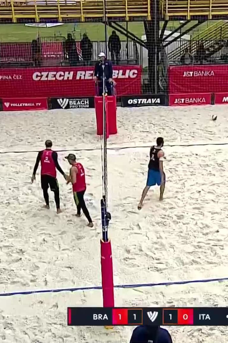 Paolo Nicolai George Souto Maior Wanderley Successful Attacks Leaders in Andre George vs. Nicolai Cottafava - Top Successful Attacks_5821945