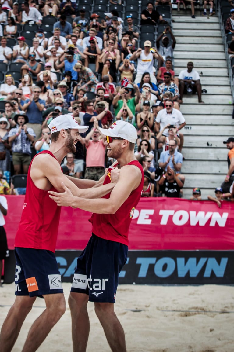 Cape Town men's final highlights - Watch now