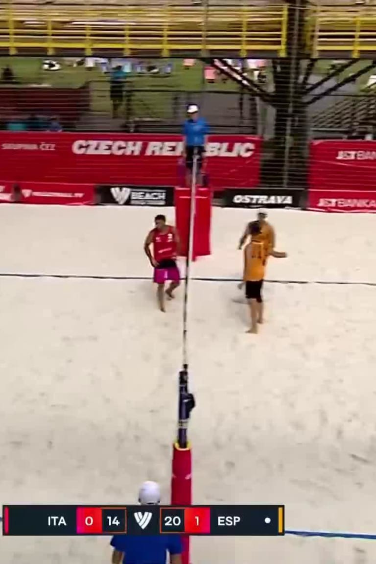 Adrian Gavira Collado Successful Attacks Leader in Carambula Rossi vs. Herrera Gavira - Top Successful Attacks_5814255