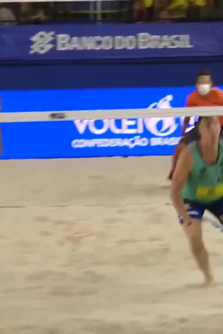 Perusic/Schweiner vs. George/Andre - Match Highlights