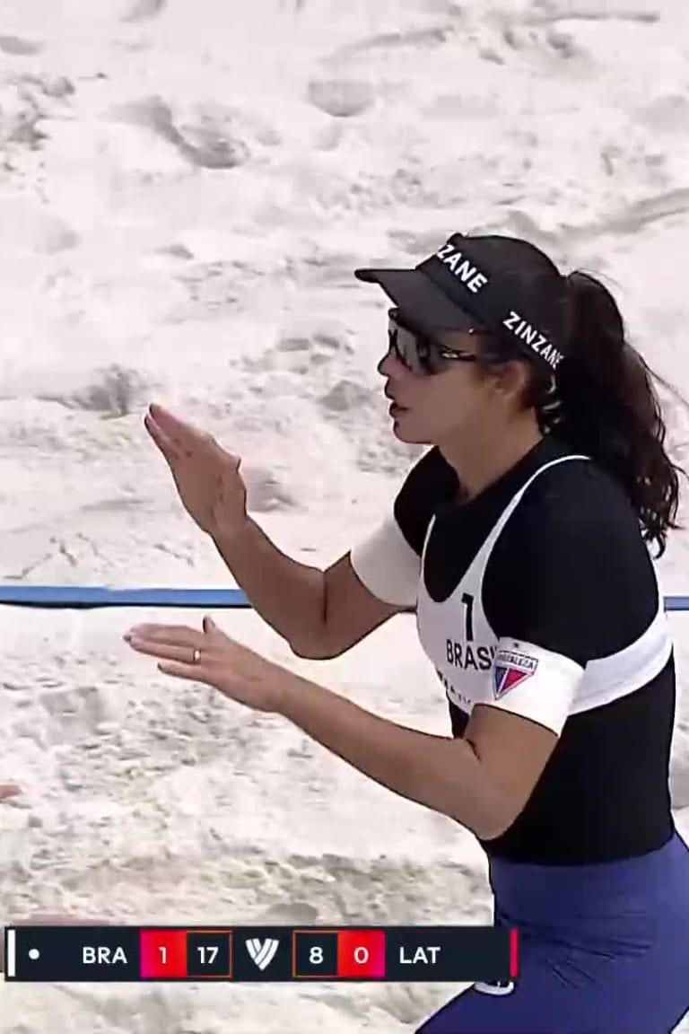 Talita Da Rocha Antunes Successful Blocks Leader in Kravcenoka Graudina vs. Talita Rebecca - Top Successful Blocks_5827421