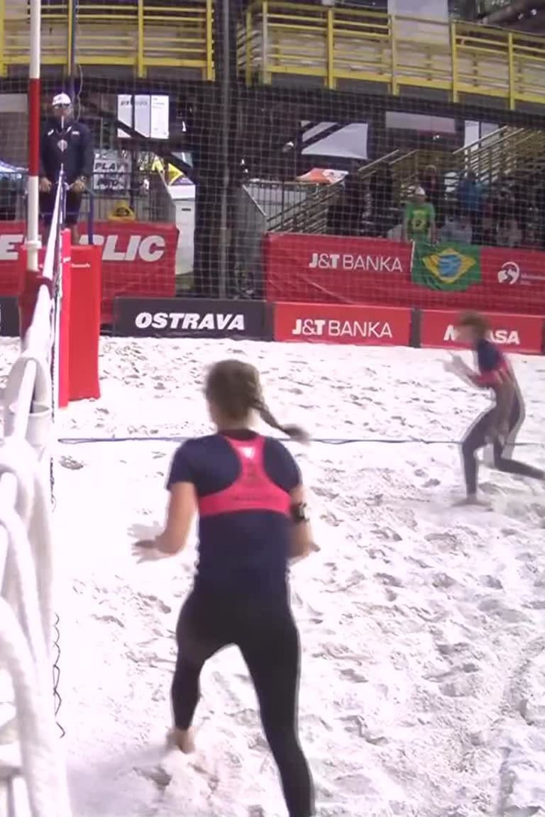 Muller Tillmann Highlights vs. Barbara Carol_5828377