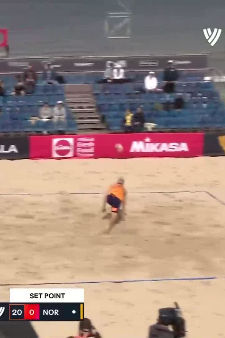 Philipp Waller Top Plays vs. Mol A. Sørum C._5858019