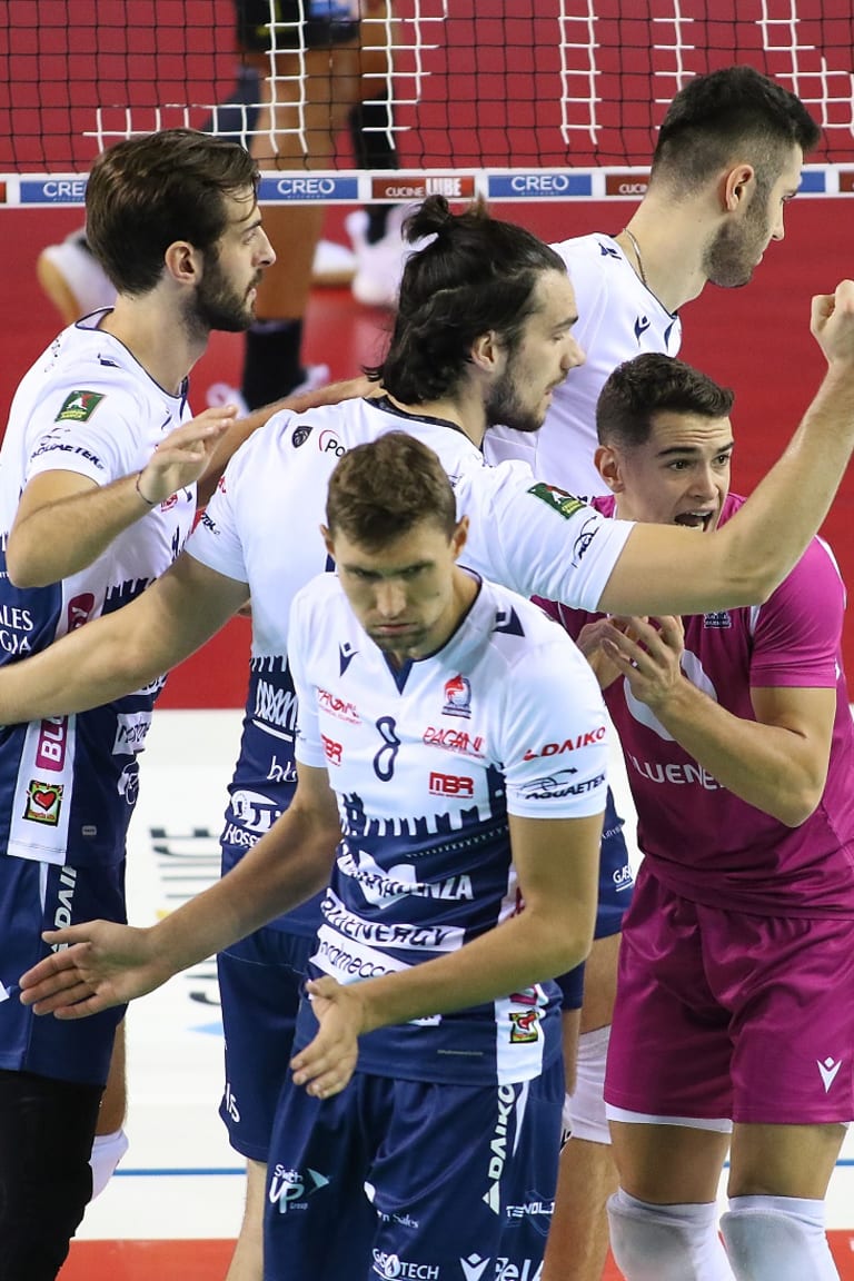 Italian men's SuperLeague takes new twist as Lube fall