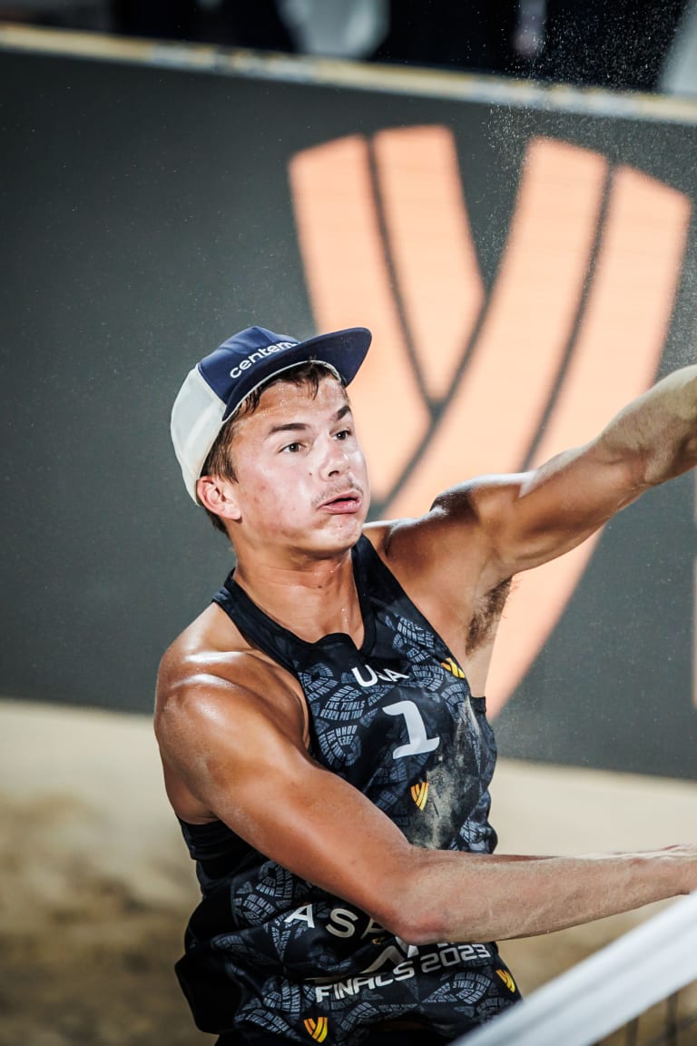 Partain & Benesh, Tillmann & Muller in for late start of 2024 season this week in Tepic