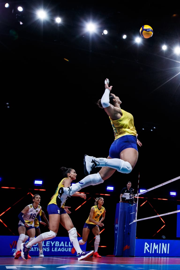 Finali VNL femminile: gli Stati Uniti affrontano la Turchia, loro rivale nel 2018. Il Brasile gioca con il Giappone, alla sua prima Final Four