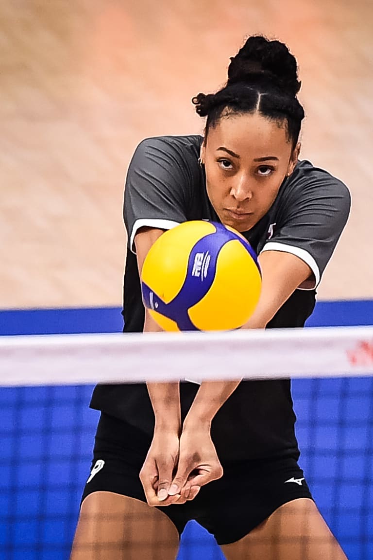 Alexa Gray enjoying Istanbul after six seasons in Italy