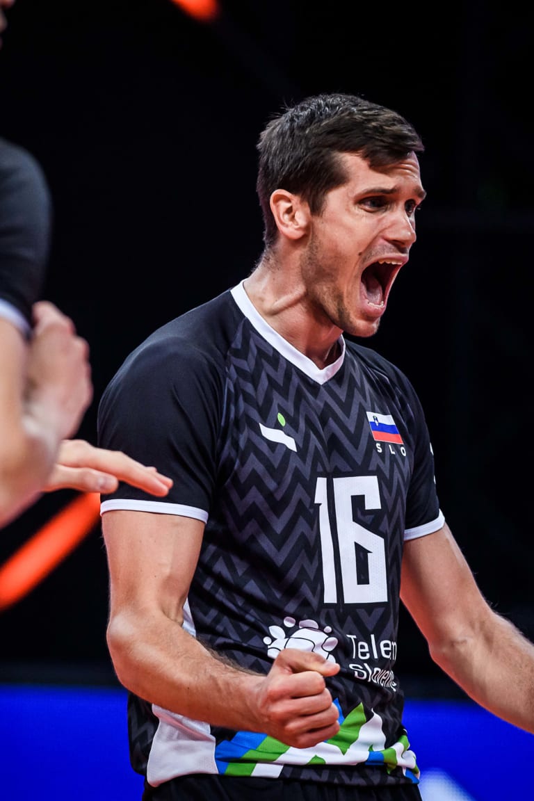 Medal contenders Slovenia and USA to clash on day one