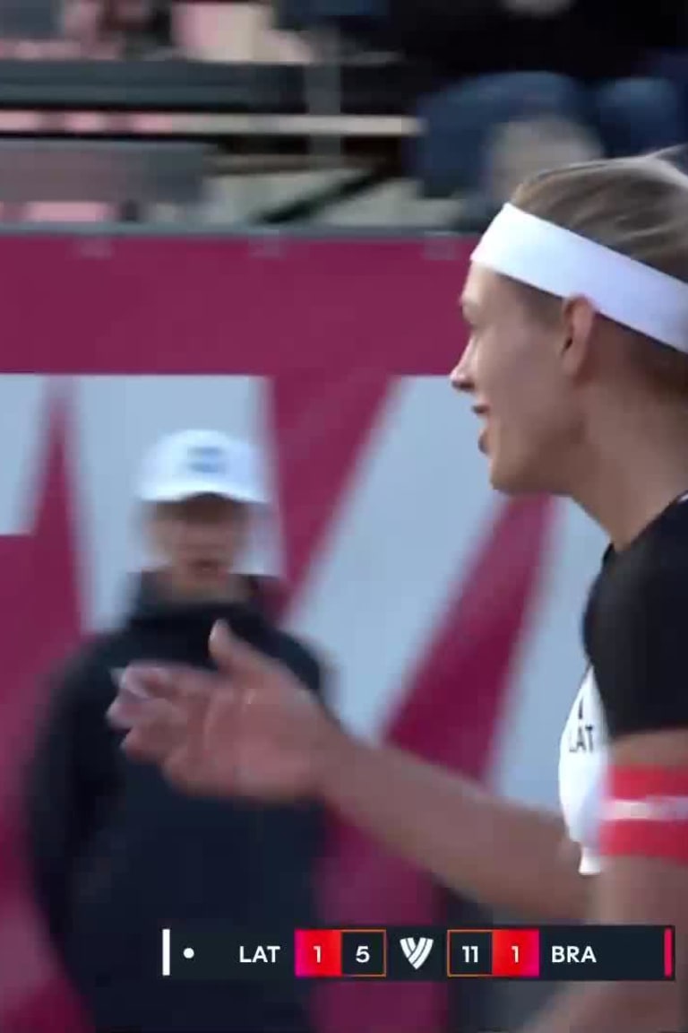 Tina Graudina Successful Blocks Leader in Kravcenoka Graudina vs. Barbara Carol - Top Successful Blocks_5860691