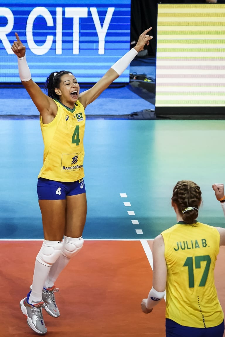 Amazing Carol leads Brazil to second VNL victory