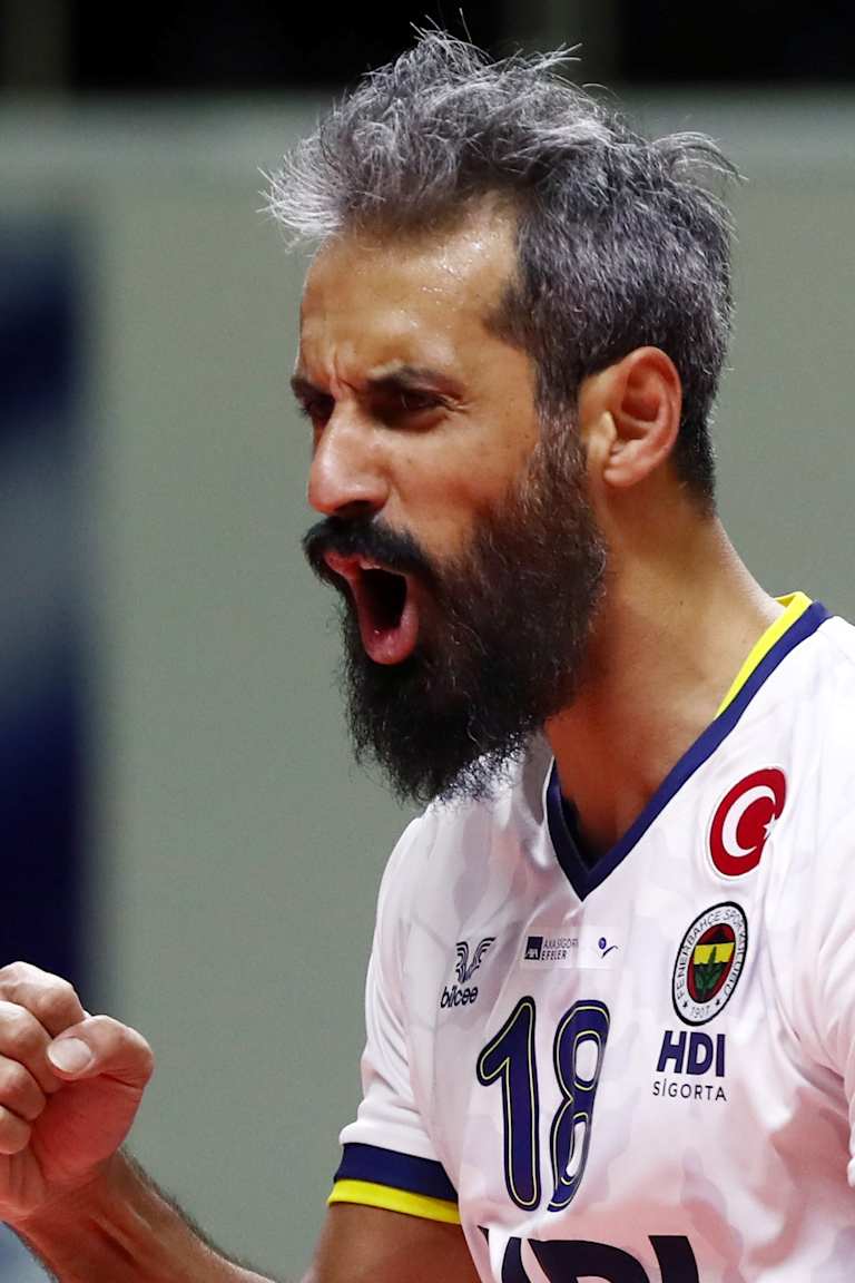 Marouf’s Fenerbahce debut highlights weekend in Turkey