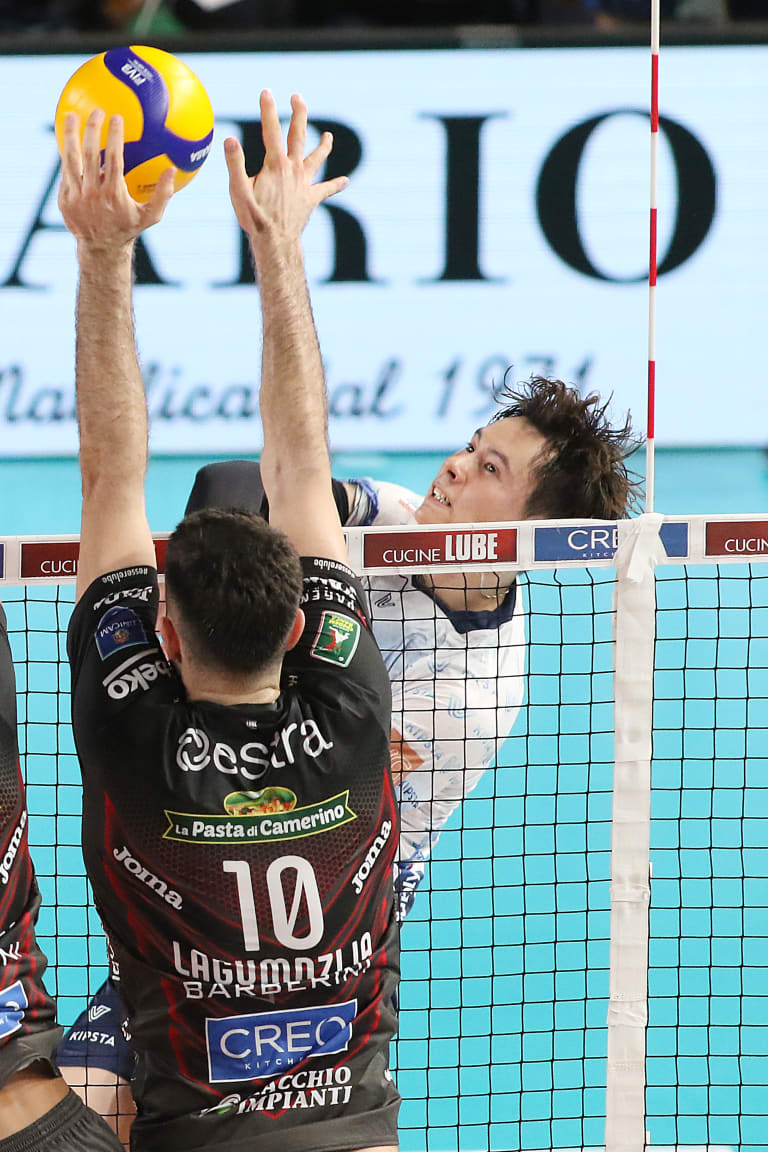 Vero Volley sconfigge la Lube nel primo upset della SuperLega