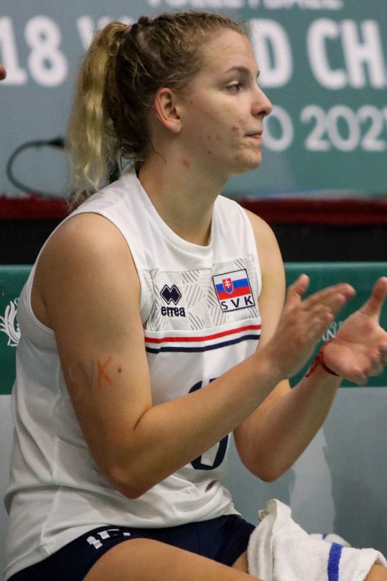 Slivkova twins living the dream together