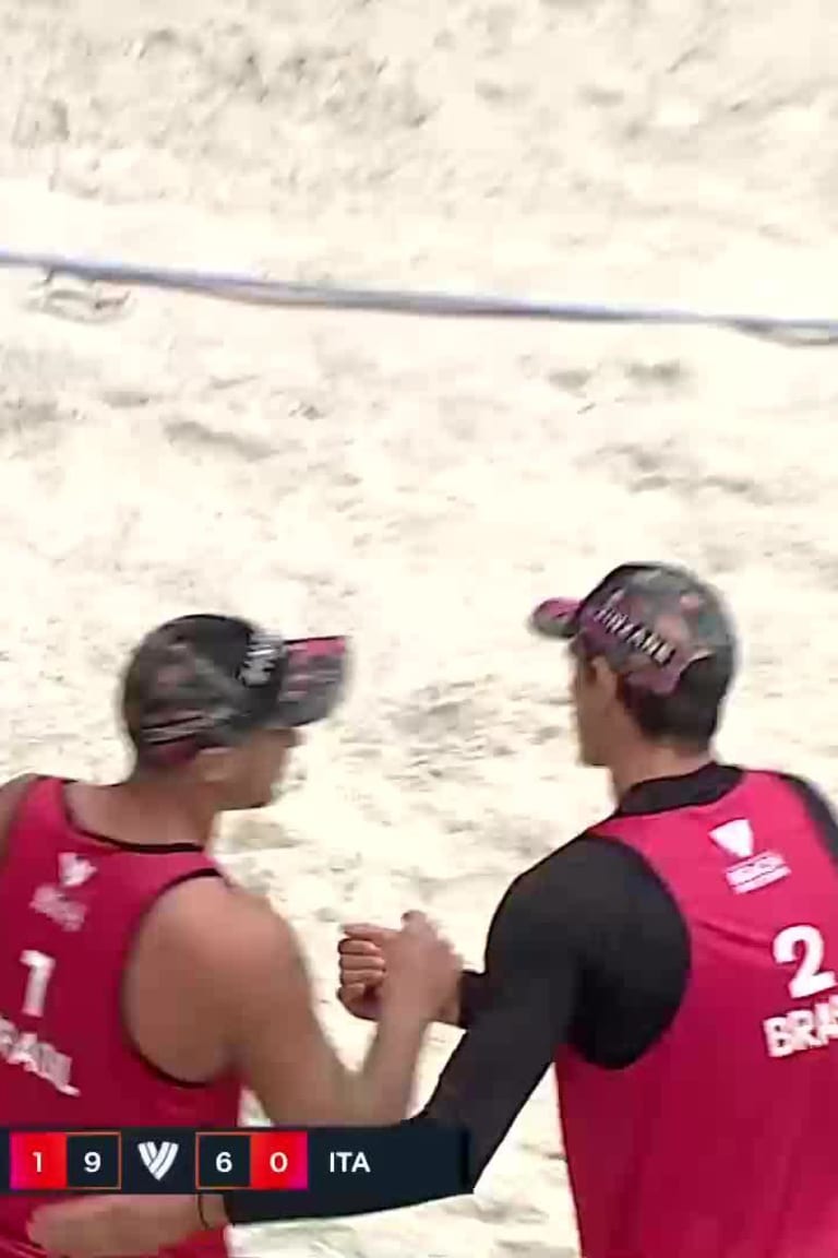 Andre Loyola Stein Successful Blocks Leader in Andre George vs. Nicolai Cottafava - Top Successful Blocks_5821946