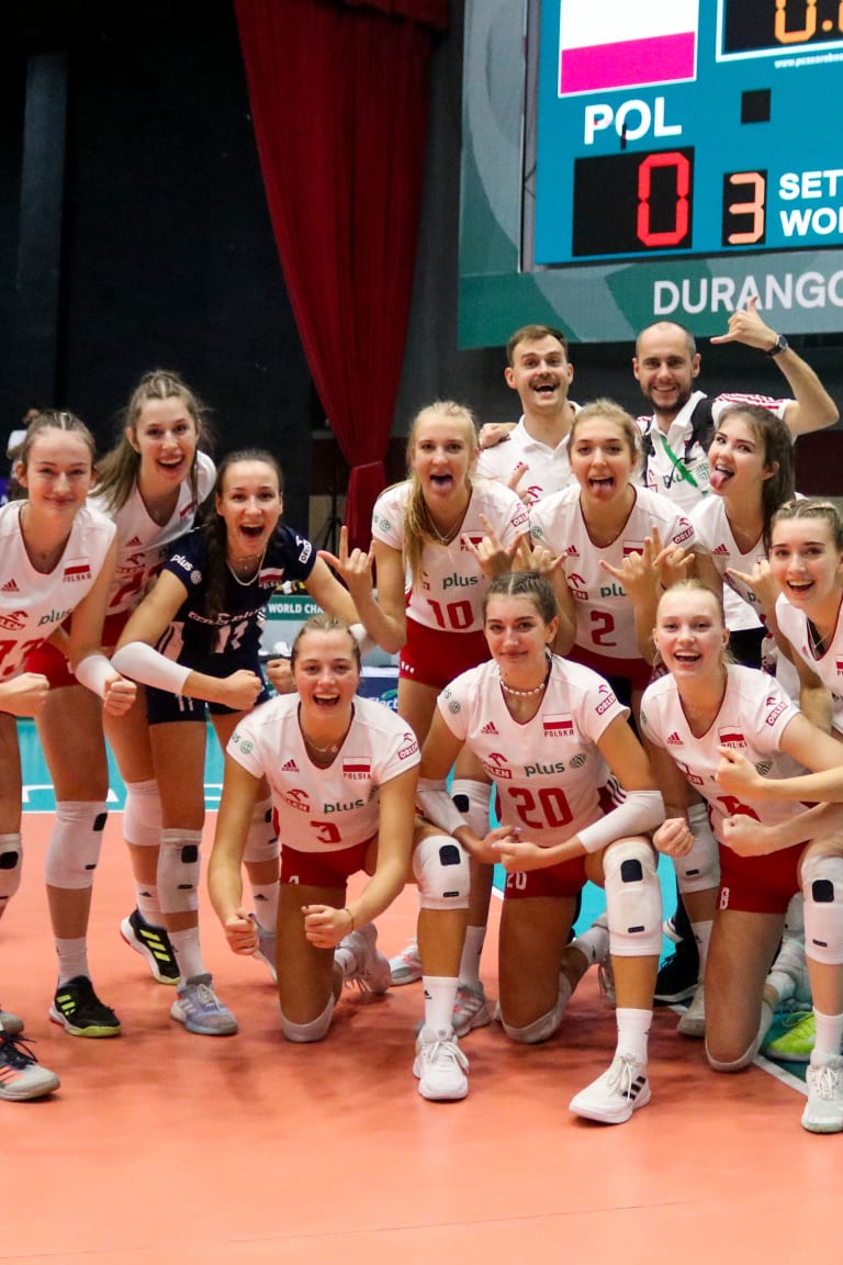 Poland and Serbia on to the quarterfinals